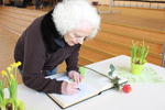 Bild vergr&ouml;&szlig;ern: eintrag ins goldene Buch Marili Rathgeber