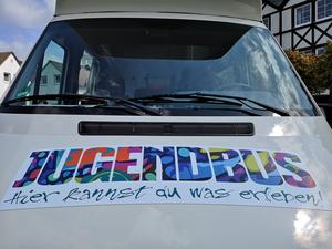 Bild vergr&ouml;&szlig;ern: Jugendbus