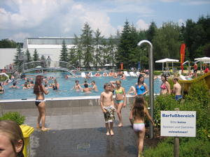 Knax-Pool-Party