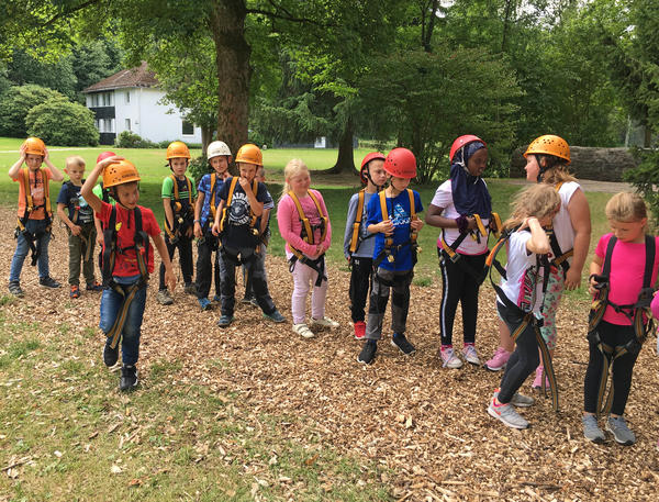 Bild vergr&ouml;&szlig;ern: Ferienspiele 2019 Hochseilgarten