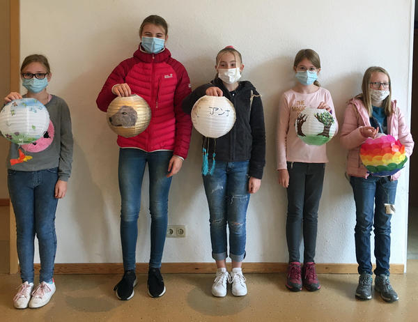 Bild vergr&ouml;&szlig;ern: Herbstferienprogramm2020_Lampen