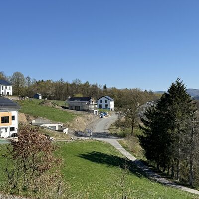 Bild vergr&ouml;&szlig;ern: Auf dem Foto ist der II. Bauabschnitt im Neubaugebiet "Am Sengelsberg" dargestellt.